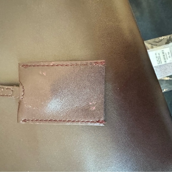 Large Burgundy Leather Saint Laurent "Classic Duffle” - Picture 8 of 11